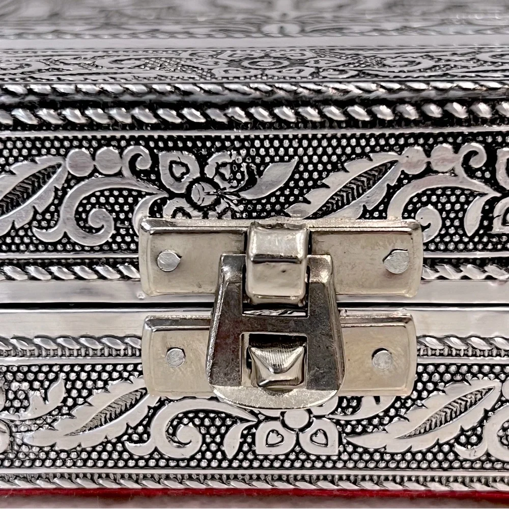 Single Tier Oxidized Elephant Jewelry Box